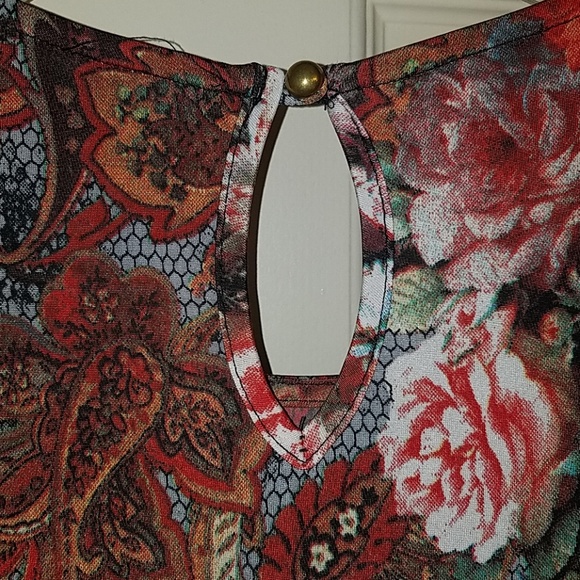 Brand new dress - Picture 6 of 7